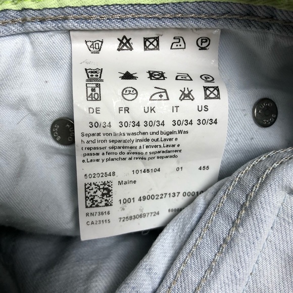 Hugo Boss jeans size US30/34 - Picture 3 of 6
